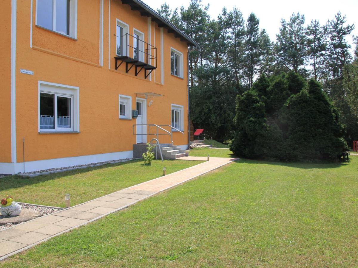 Ferienwohnung Am Alten Gutshaus Nossentiner Huette Екстериор снимка