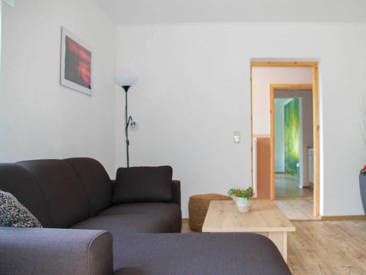 Ferienwohnung Am Alten Gutshaus Nossentiner Huette Екстериор снимка